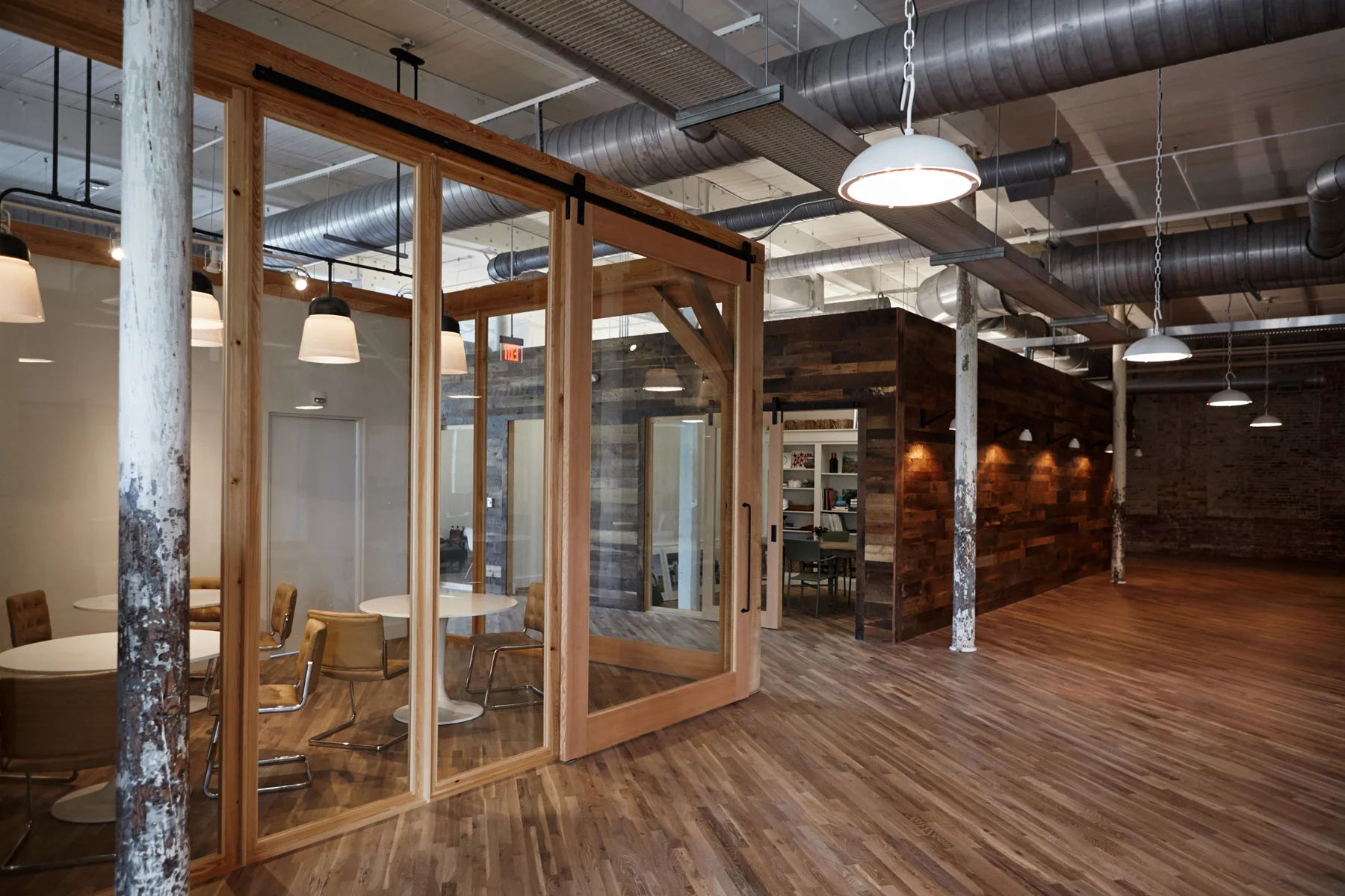 holt_150910_CigarFactory_08.jpg