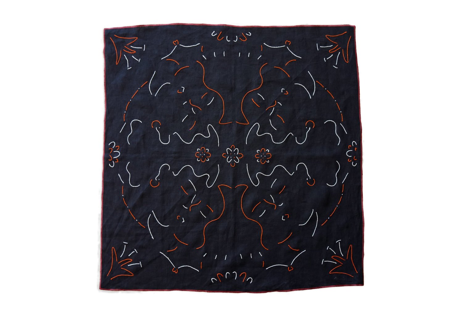 Scarf of kissing figures designed by Matthew C. Kramer for Agnes, Mexico City