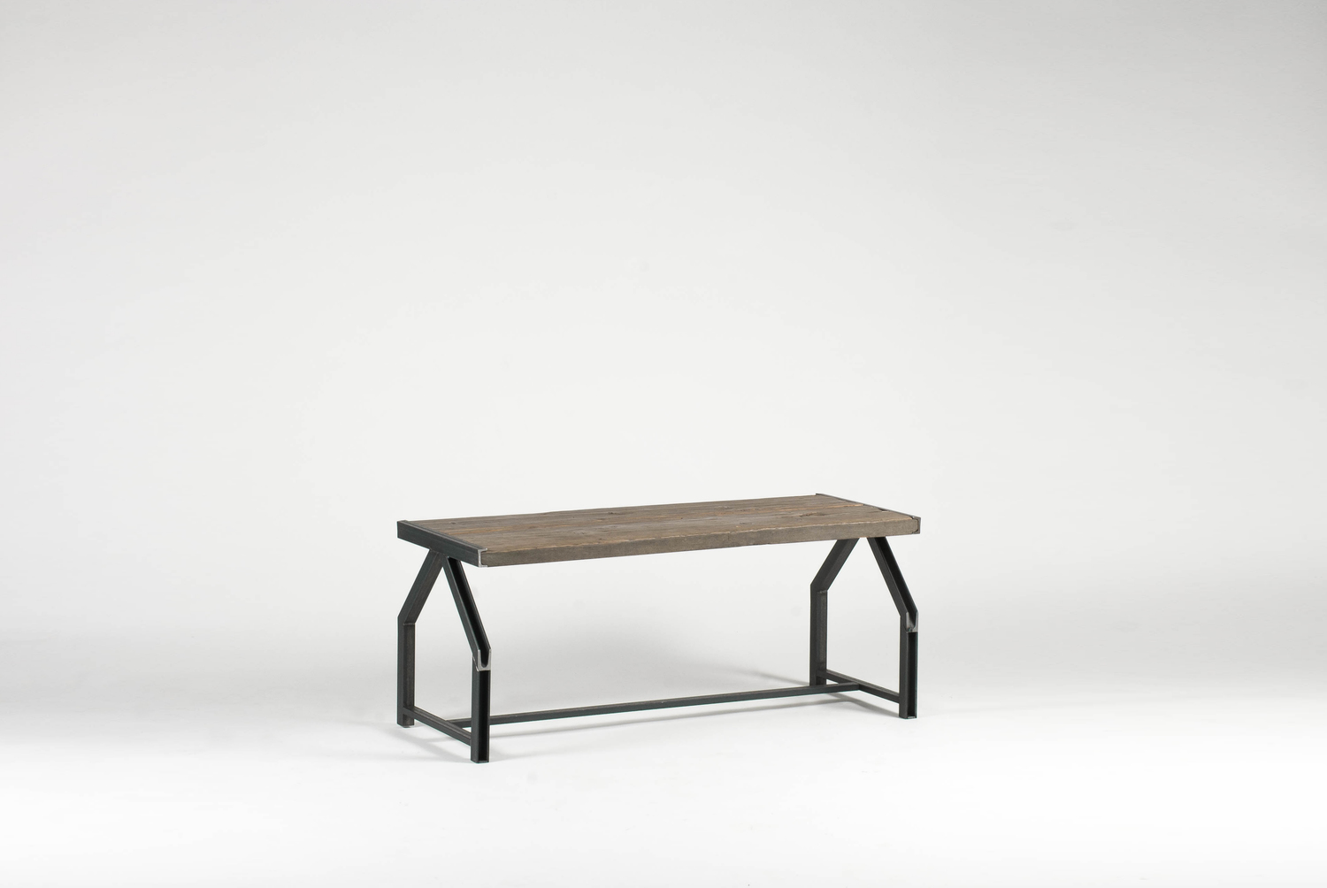 MADE528 / UNI - Platform
