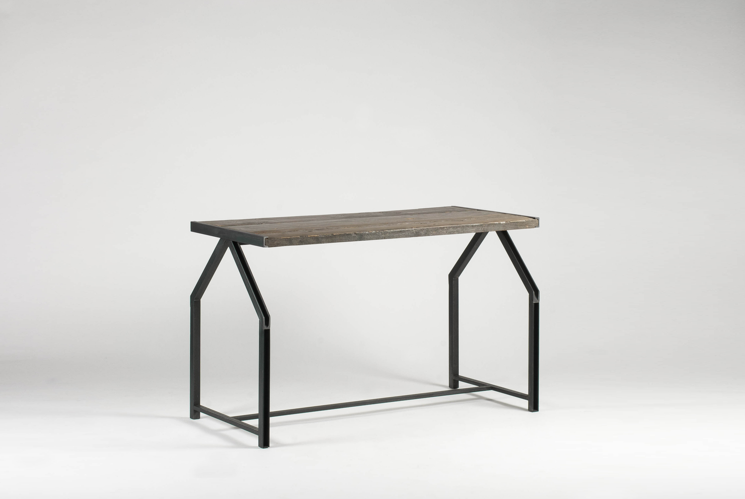 MADE528 / UNI - Table