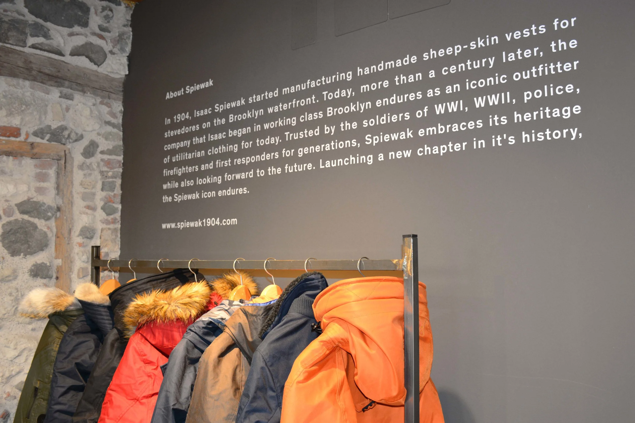 STEFANO LORA SHOW ROOM – per SPIEWAK, Brendola (VI) - 2015