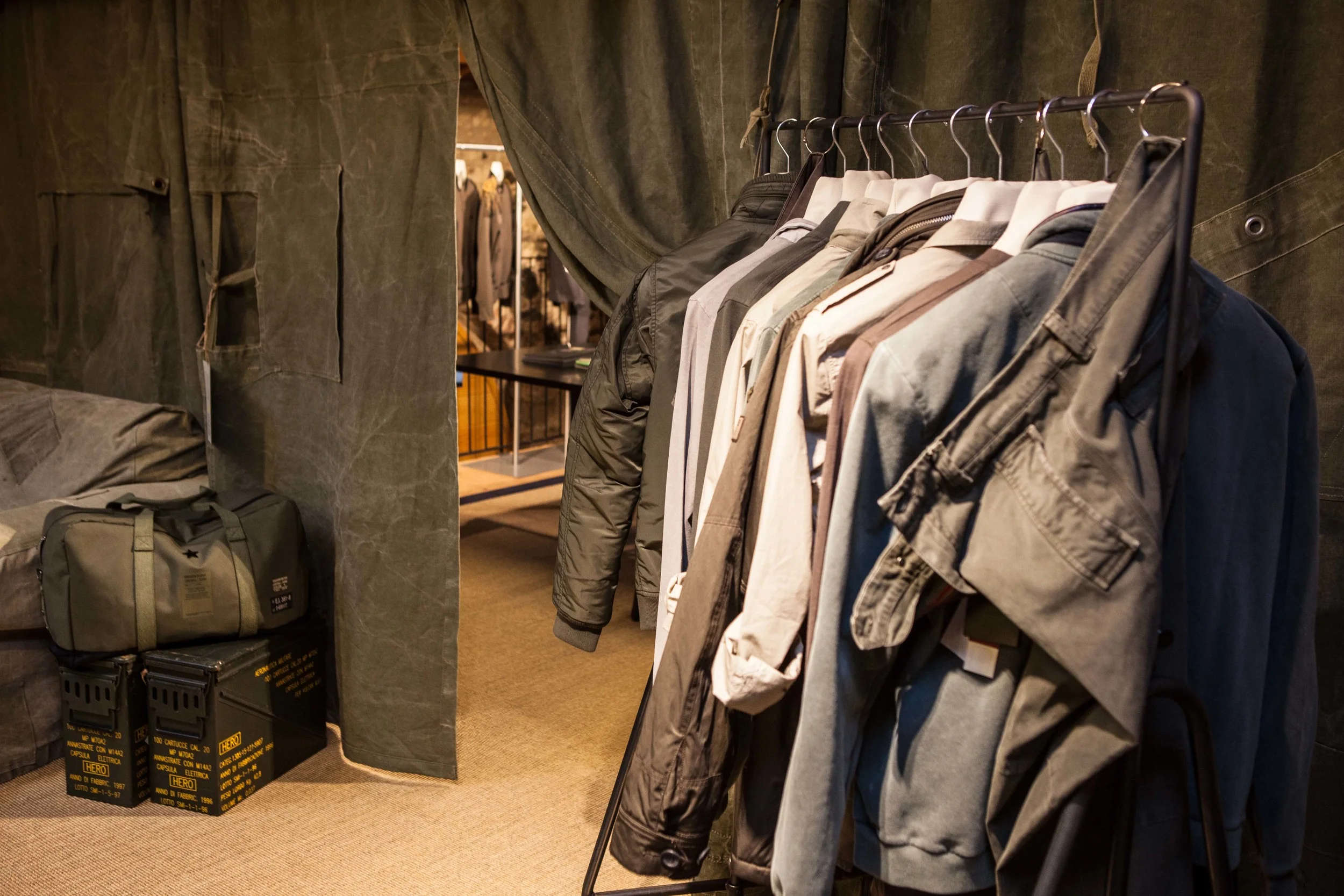 STEFANO LORA SHOW ROOM – per ESERCITO ITALIANO, Brendola (VI) - 2015