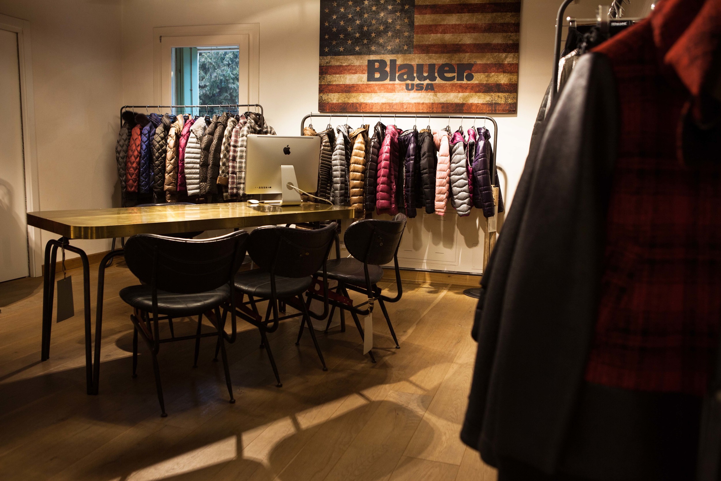   STEFANO LORA SHOW ROOM – per BLAUER, Brendola (VI)  &nbsp;- 2015  