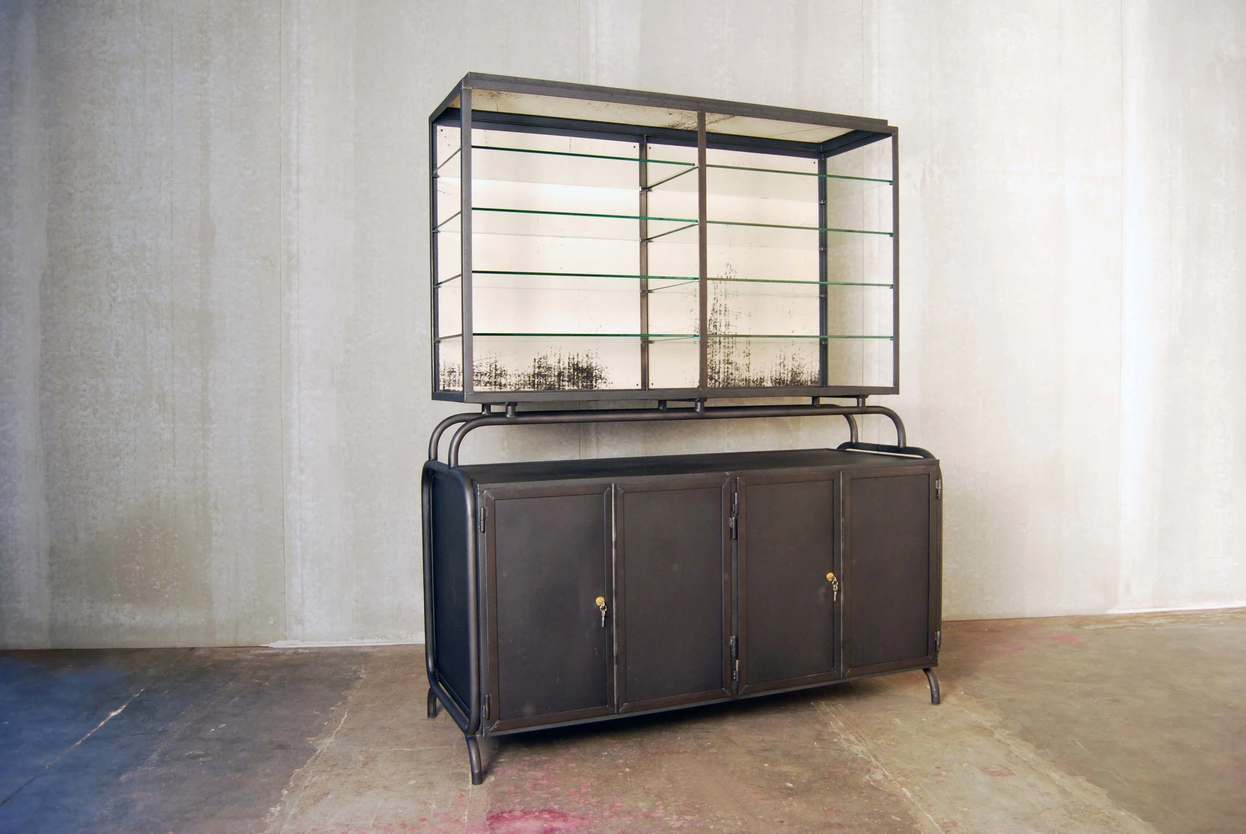 ORVETT for DIESEL - MOON CABINET
