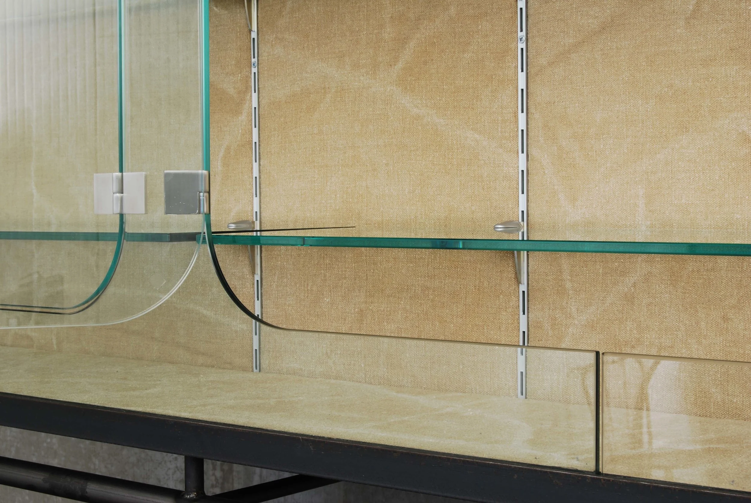 ORVETT for DIESEL - GHOST CABINET, detail