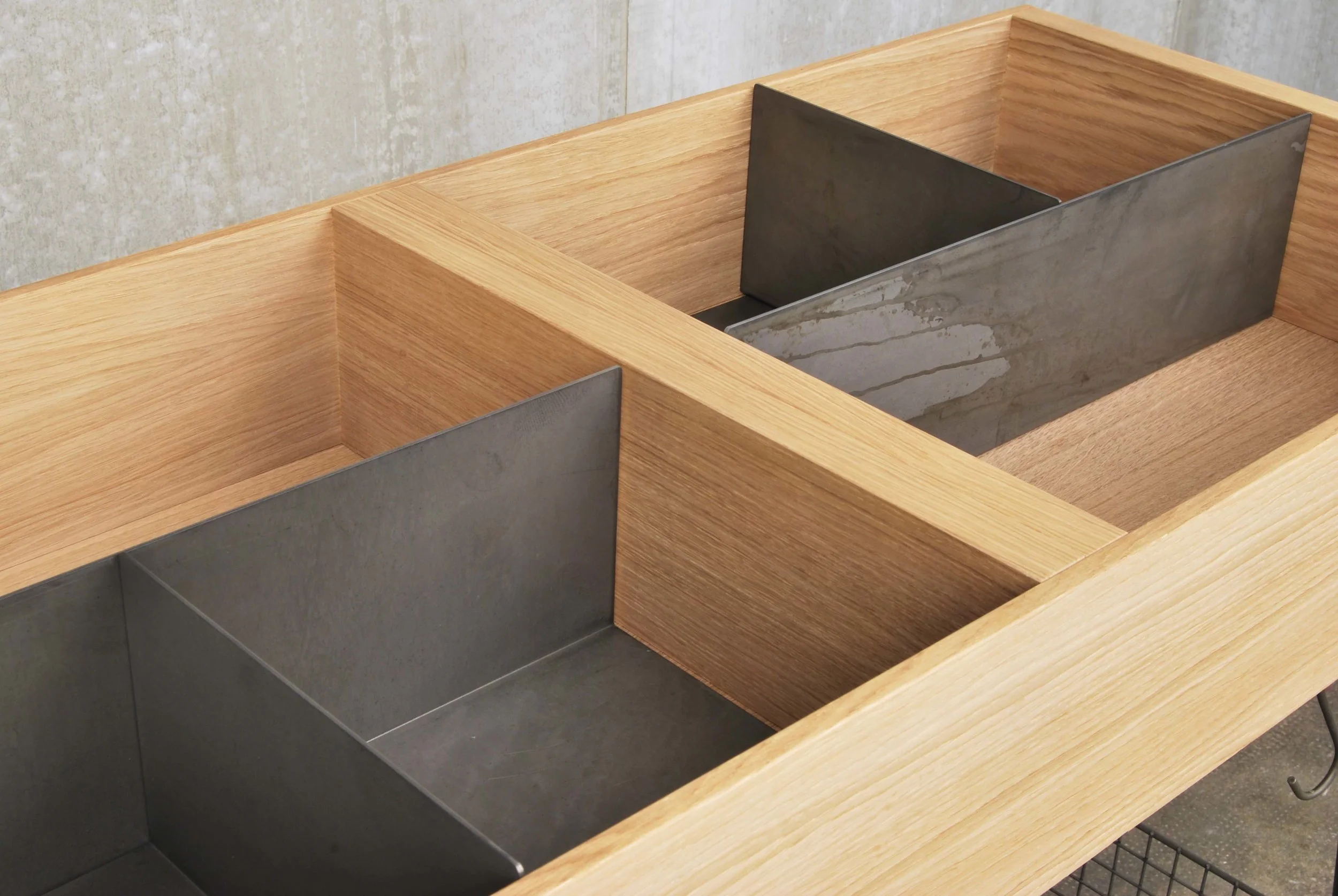ORVETT for BENETTON, WOOD STORAGE, detail