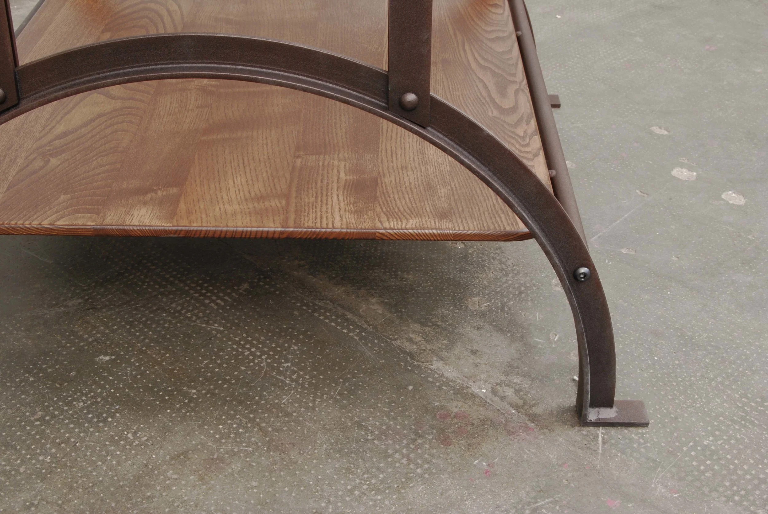 ORVETT for WOOLWICH - TABLE, detail