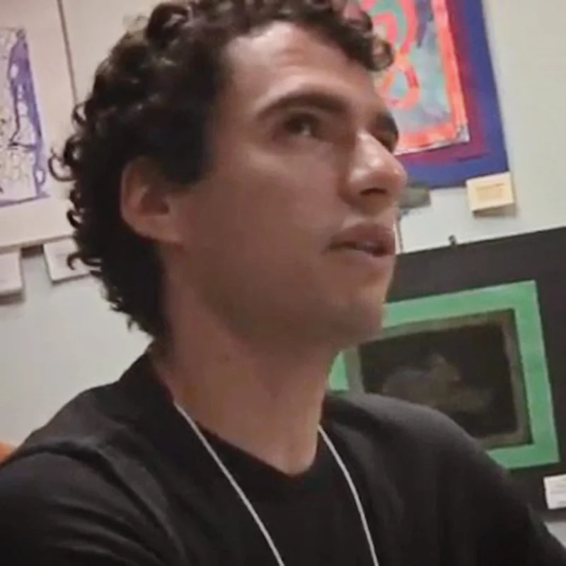 Sean Tulin.jpg