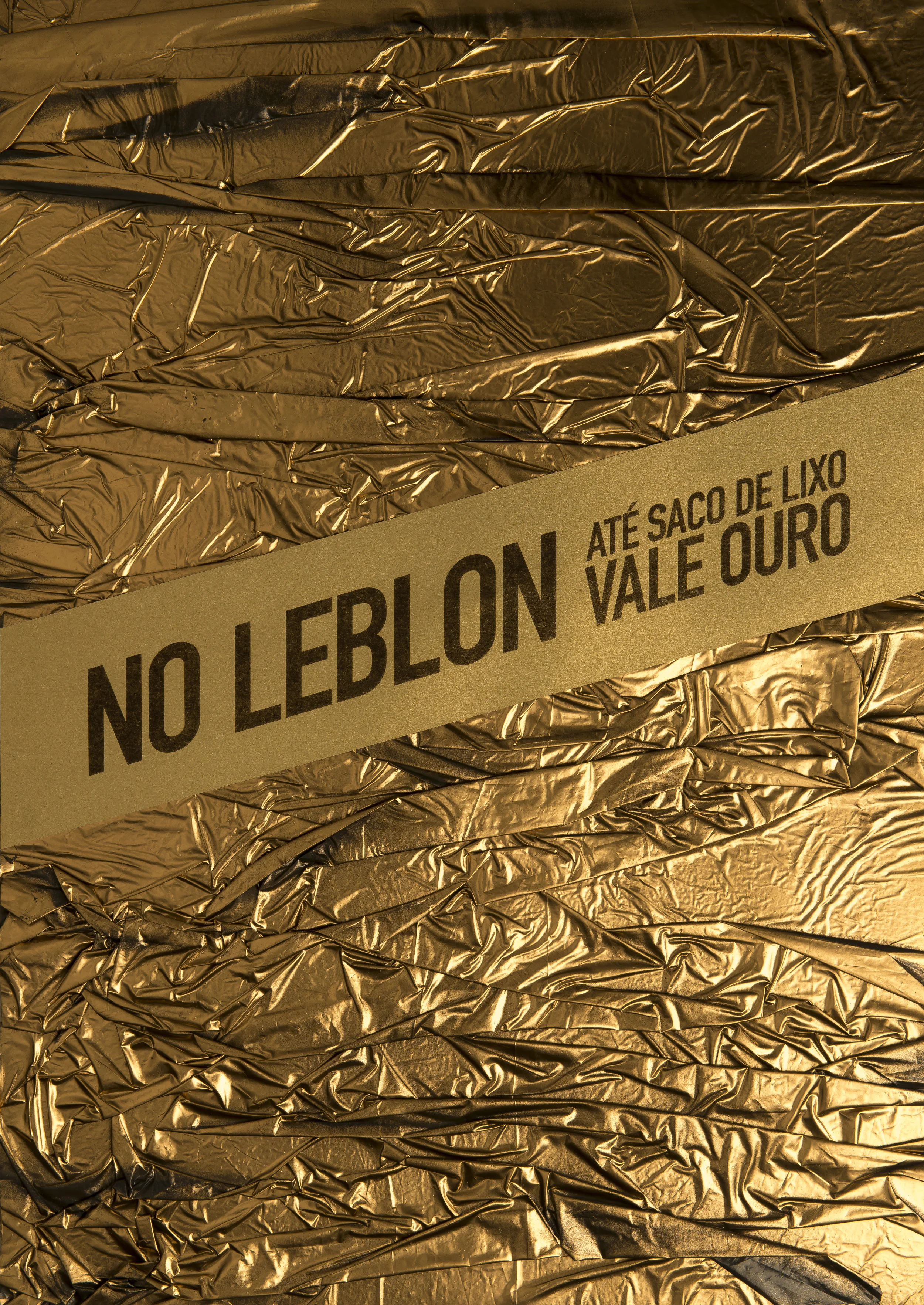In Leblon, even garbage bag is worth gold.