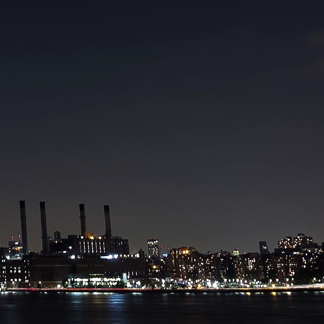 Tribute in Light 🕊 #nyc #newyork #lights #city #peace #love
