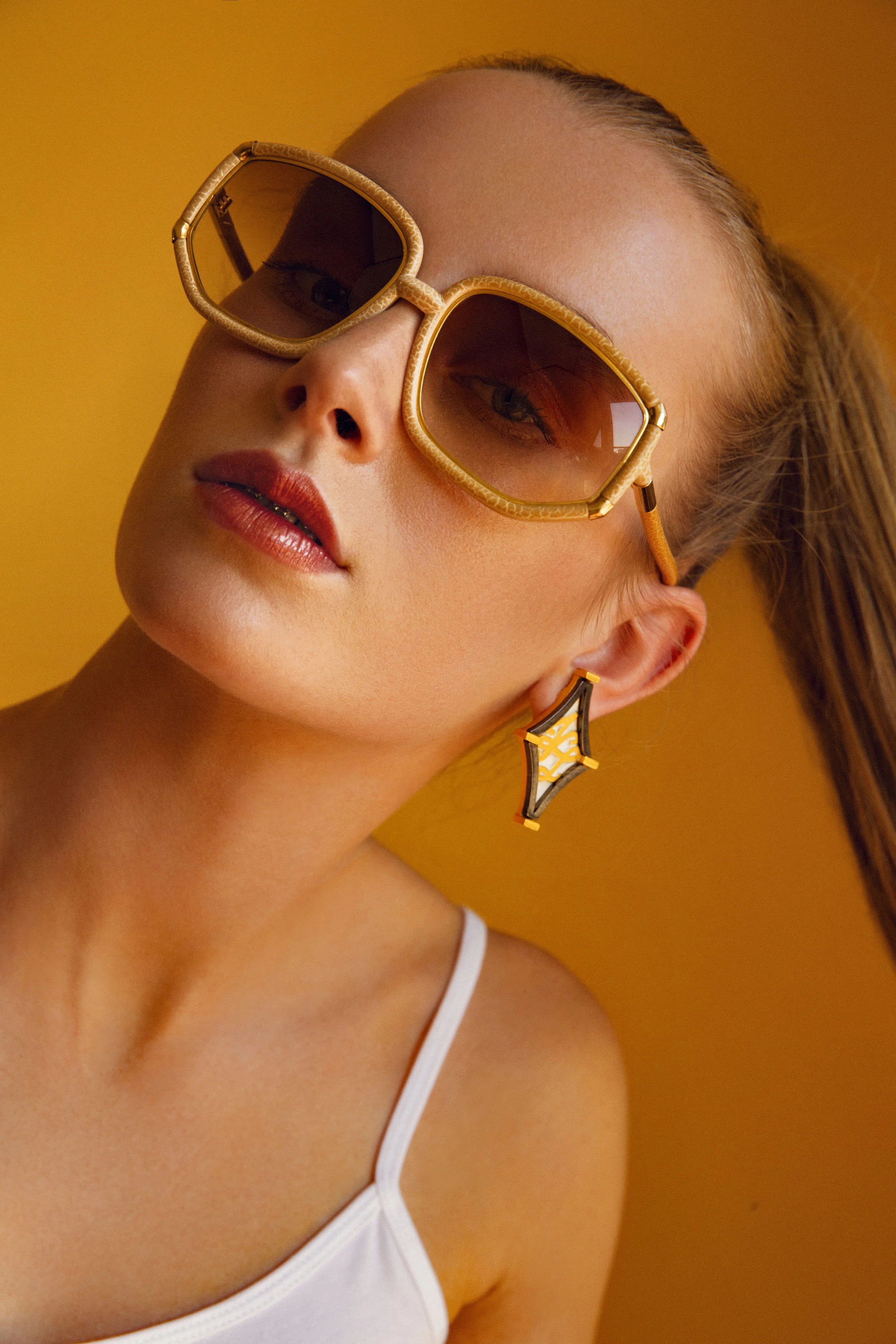 Model: Martha Wilding (Modelogic) Photographer: Maria Merkulova