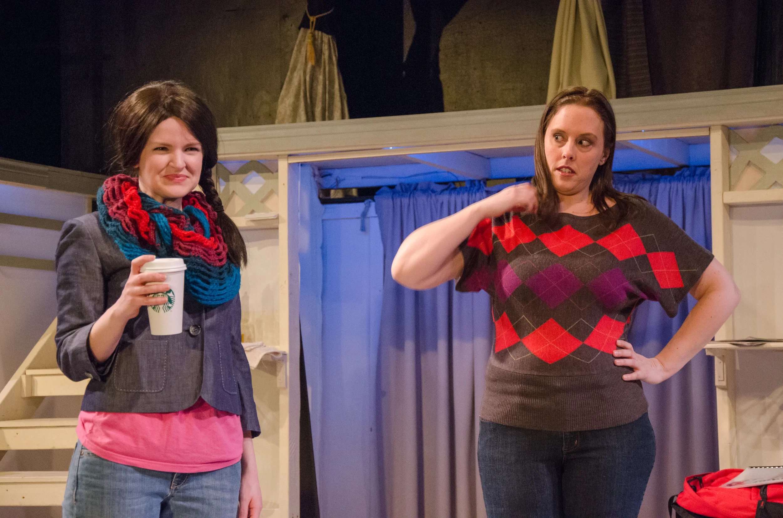 Betty (Kathryn Miller), Jessica (Tara Herweg-Mann)