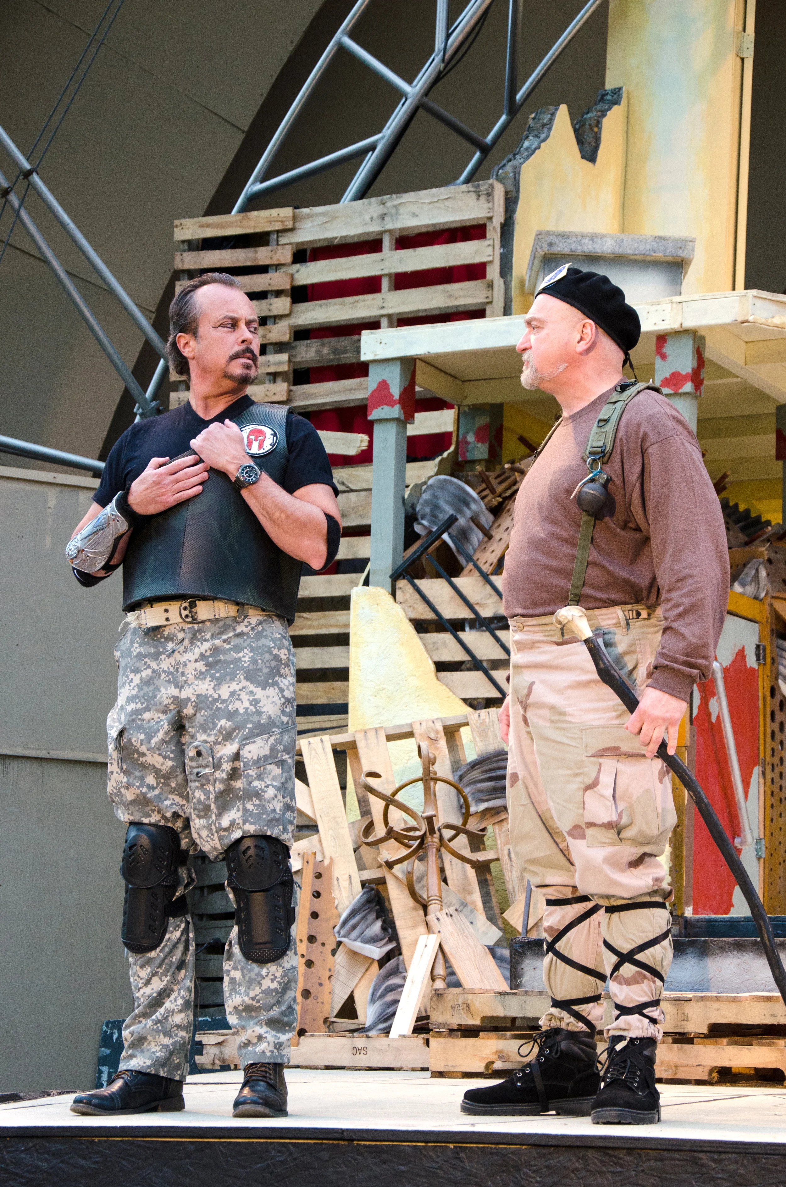 Agamemnon (Jeffrey Rensch), Nestor (Jeff Wasileski)