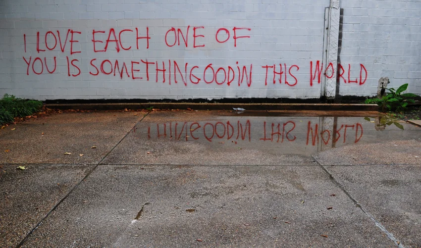 Graff-NolaLoveWall.jpg