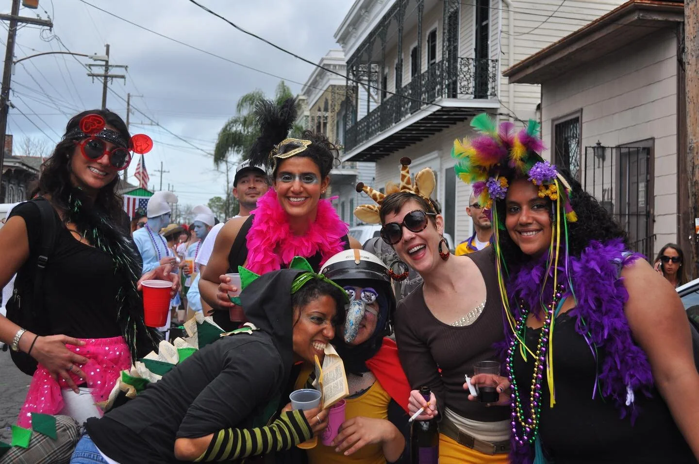 y&rsquo;all making me miss the #hearthome super duper extra // wishing for glittery silvery revelry in the future times 🎉
[id: costumed lovelies being joyful in the streets on #mardigras day 2010-2015, not in that chronological order]