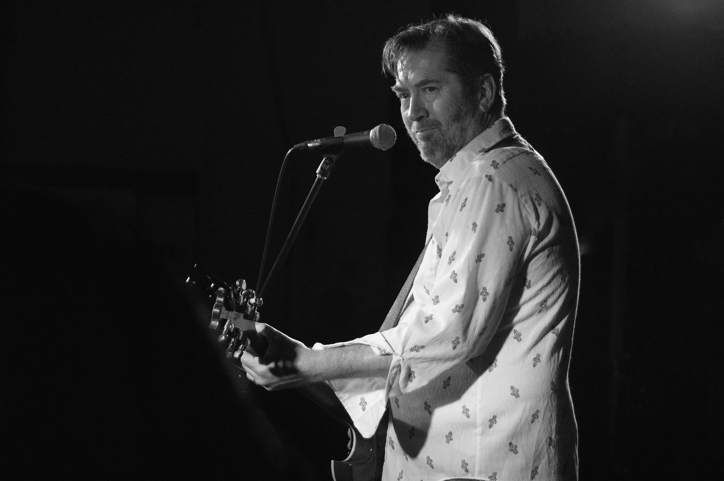 Mick Thomas & Squeezebox Wally @ Flow Bar