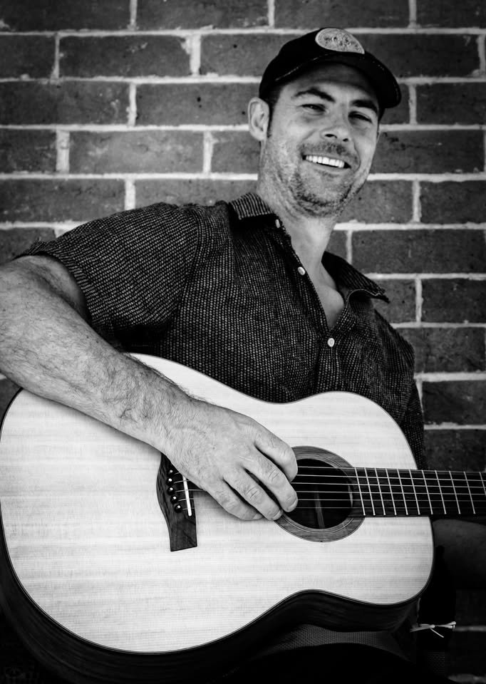 Pete Roberts @ Flow Bar