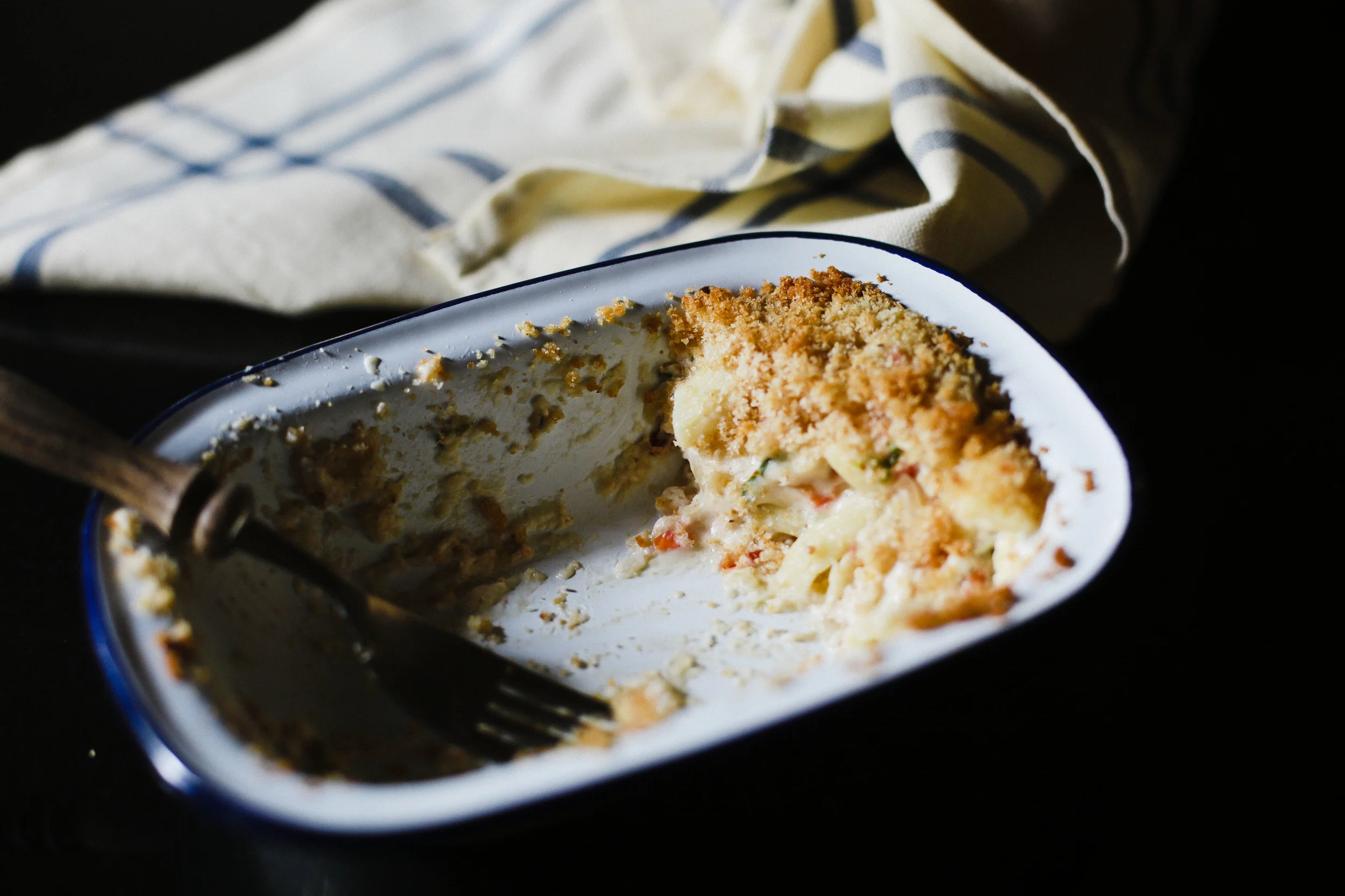 Spicy Baked Mac n Cheese with Shrimp