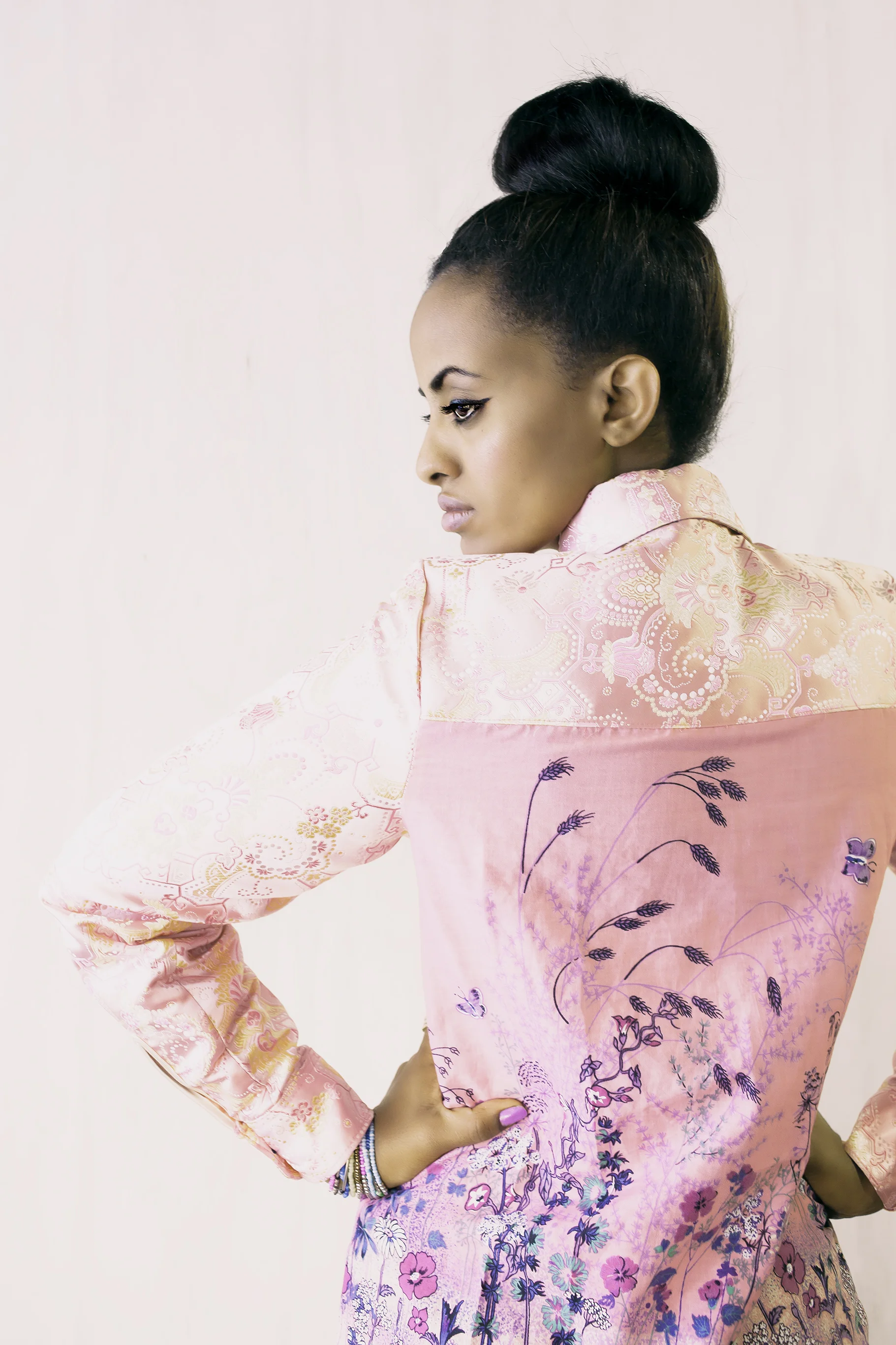 www.liberationimages.com The Social Studio 2013 Rihane.jpg