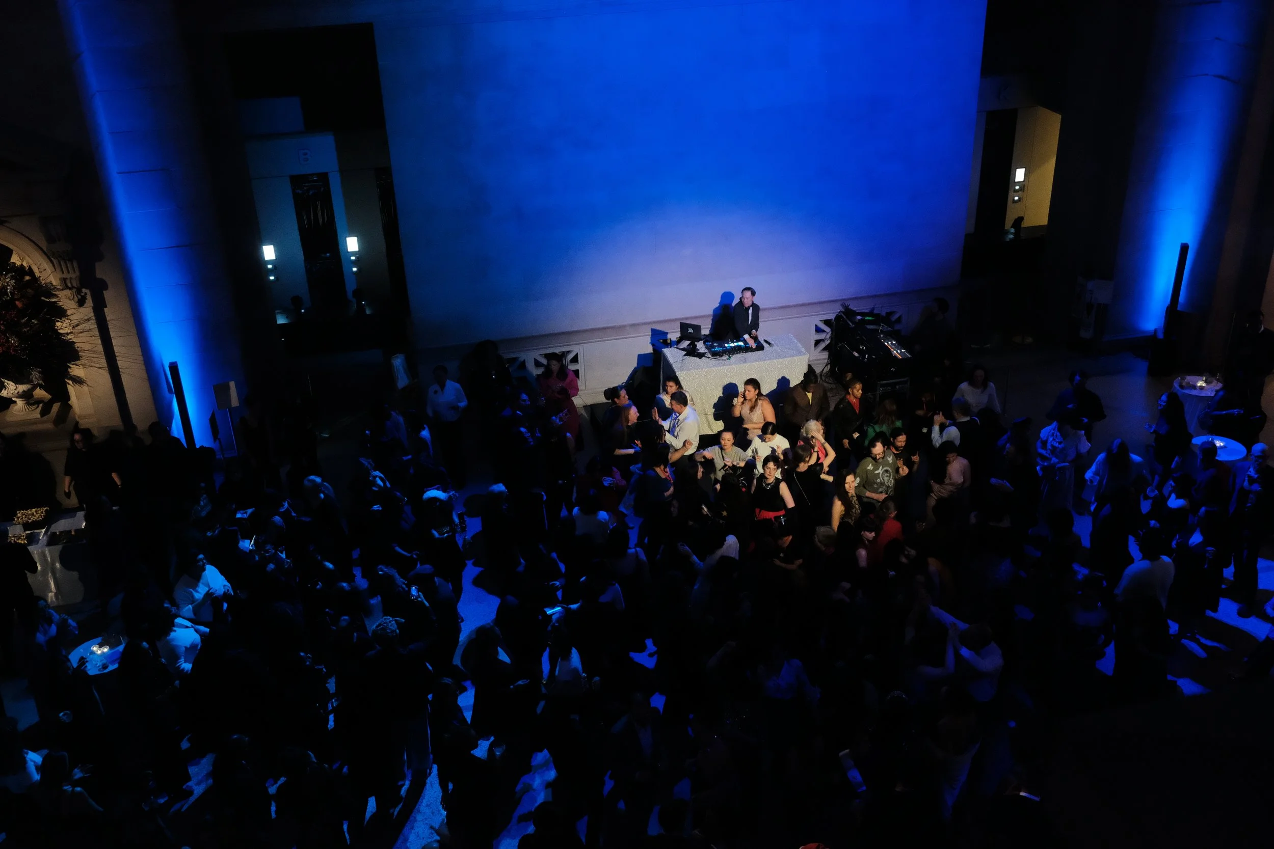   DJ @ The Metropolitan Museum of Art (The MET) holiday party for 1000 People.  