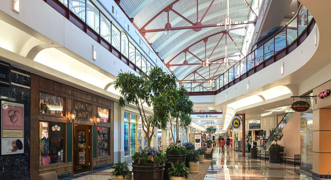 Grand Rapids: Shopping &amp; Dinner