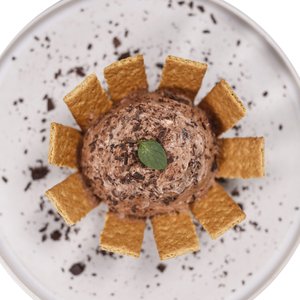 https://images.squarespace-cdn.com/content/v1/54353d42e4b047ef6b58139b/1675468827064-7L1FUALJB43S3AM73JTE/chocolate-pistachio-dessert-cheese-ball_3.jpg?format=300w