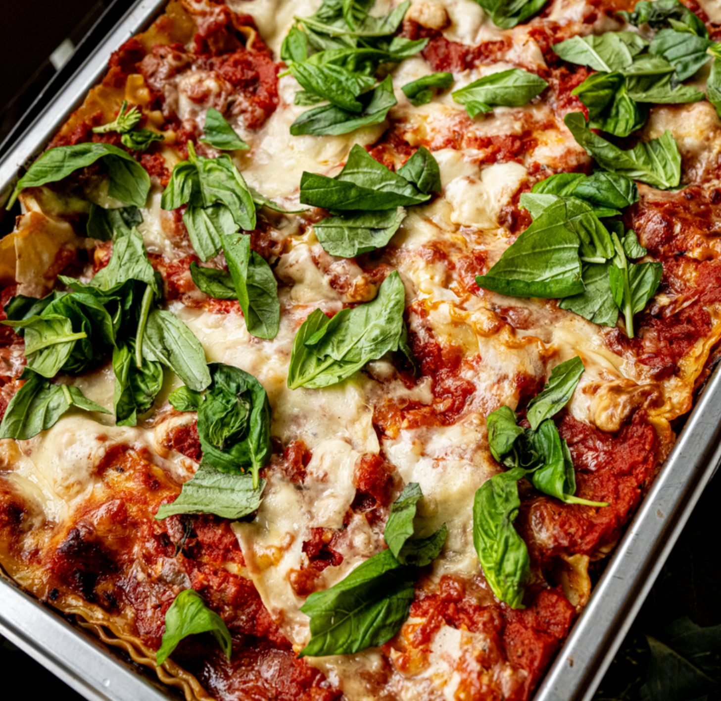 Bring the classic comfort of lasagna to your buffet-style wedding with Actual Food Nashville. Our lasagna is always a crowd-pleaser, delivering layers of flavor and warmth to every plate! 🍝✨
.
.
.
#nashvillecatering #lasagna #buffetstyle #catering #