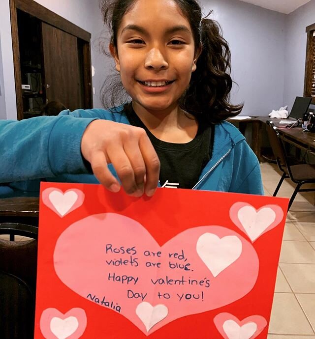 Happy Valentine&rsquo;s Day! ❤️
The kids had a lot of fun making valentine&rsquo;s in English class! They even wrote a little poem in English.