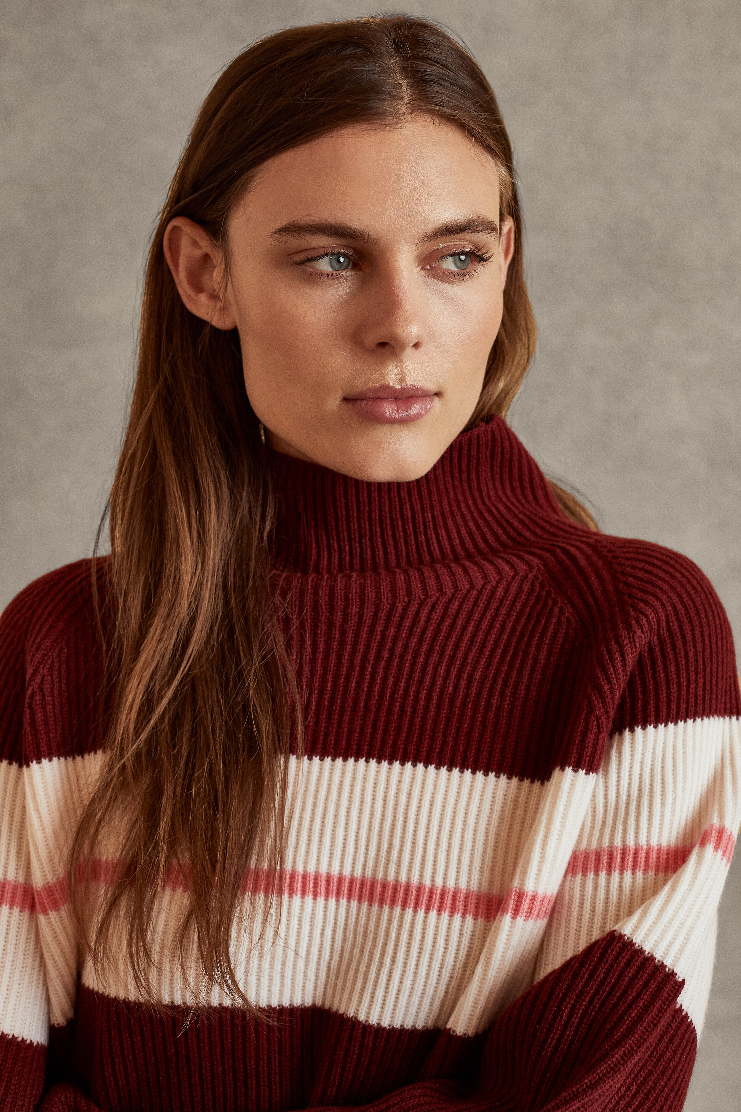 20-0131 FA20 Womens Lookbook_Look 6_2174.jpg