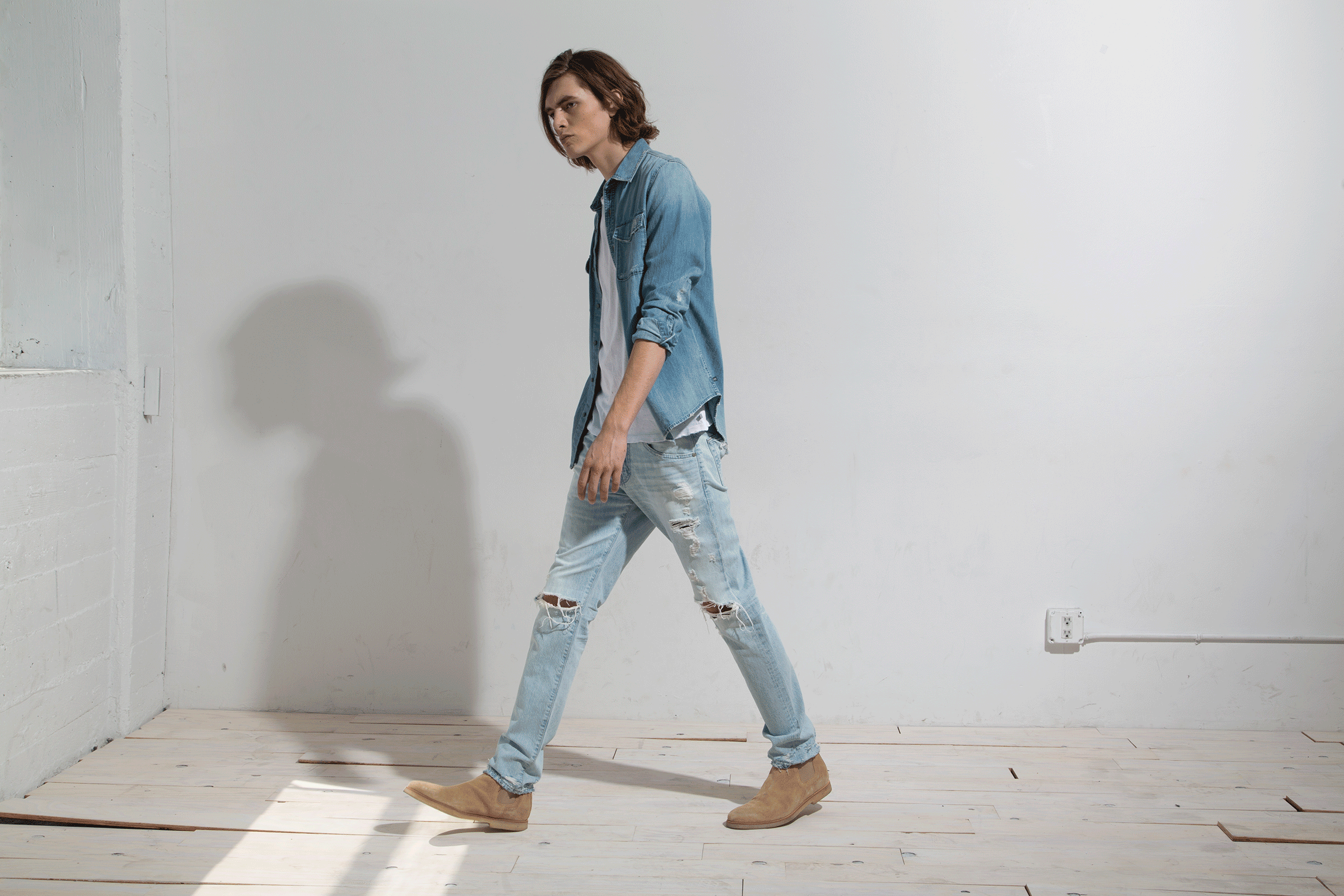 AG_Resort_17_Look-13_034-copy (1).gif