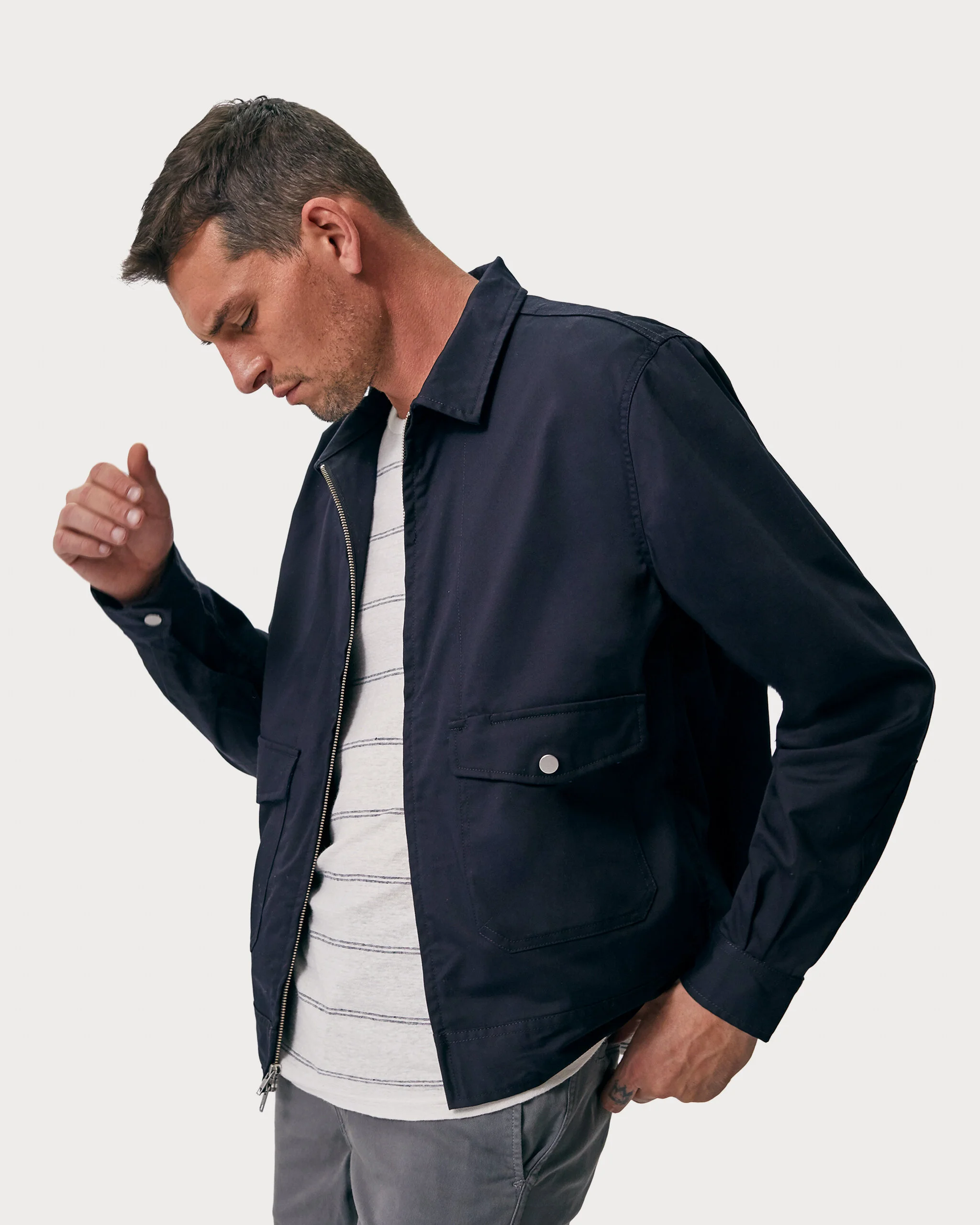 19-1122-HO19-MENS-ECOMM-RESHOOT_15W0431012_Solanas_Jacket_Navy_2295.jpg