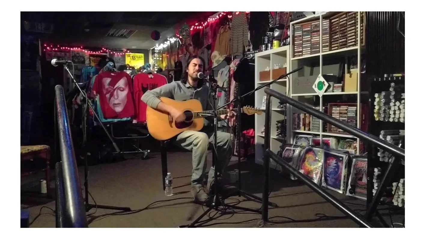 ALEX G acoustic show &amp; signing (2019)