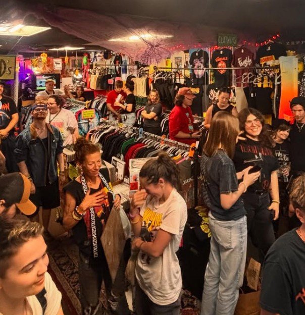  21 Pilots listening party for Breach! Fans got to take home free posters and wristband almost a whole week before release dat. 