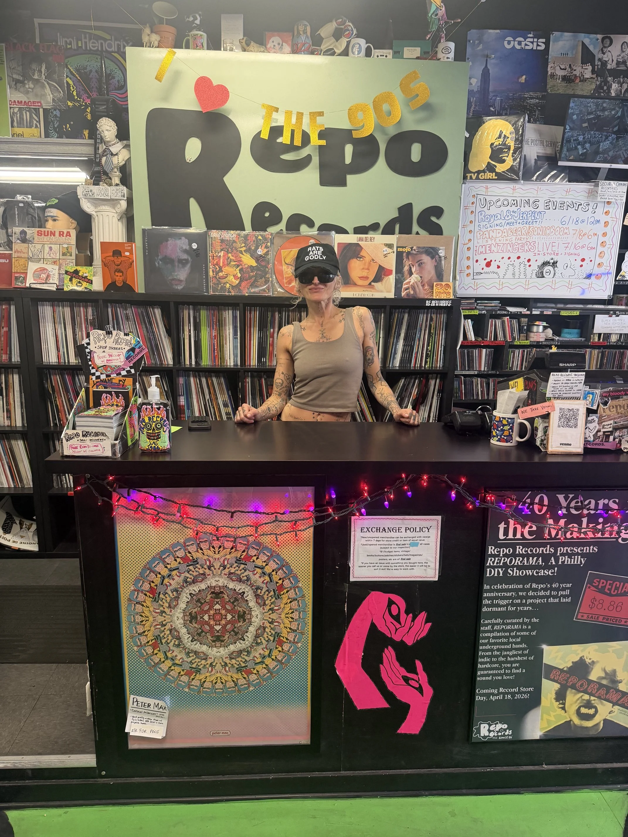  Royal and the Serpent stopped by for her second signing here at Repo! 