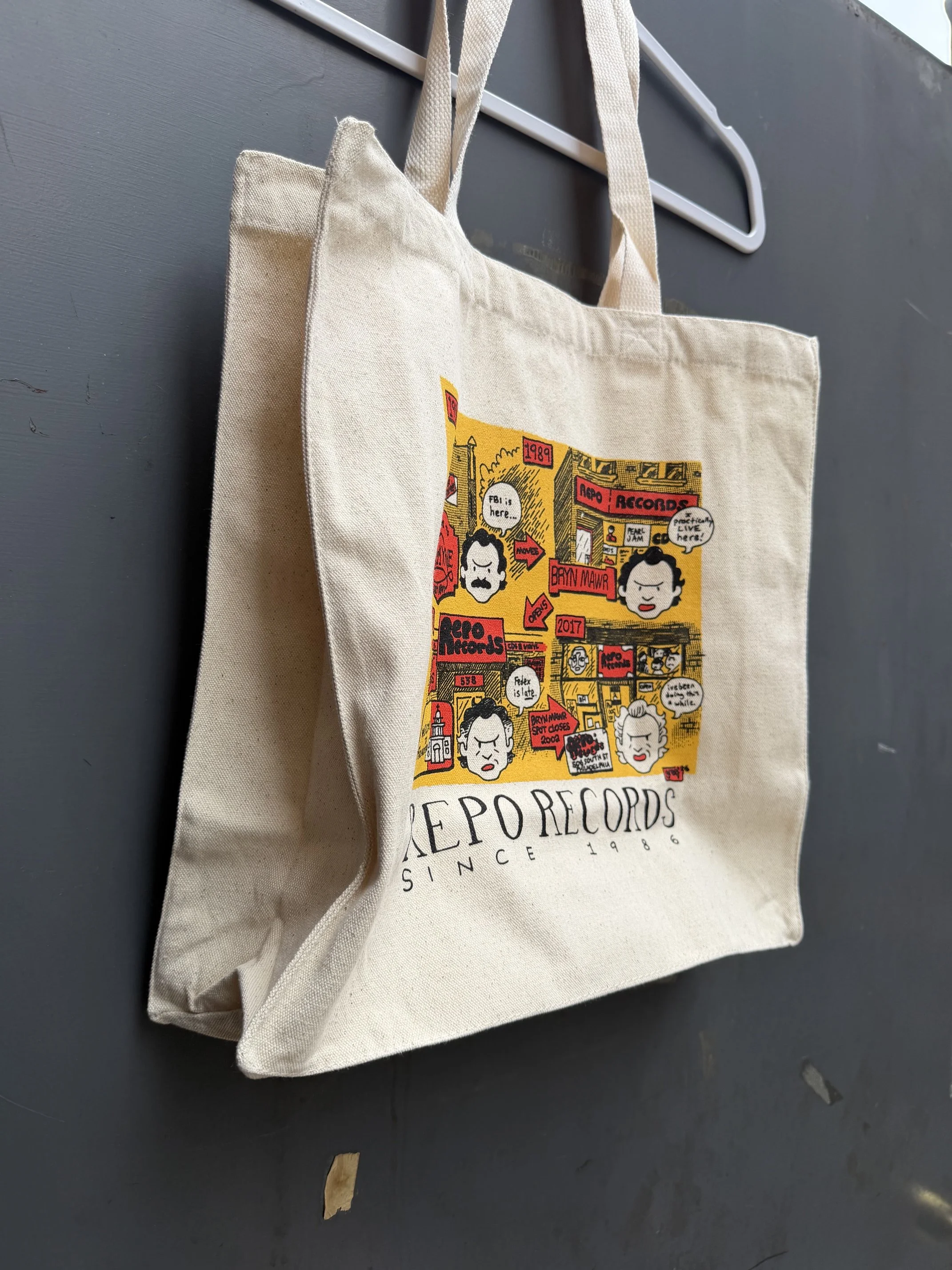 history tote 2.jpeg