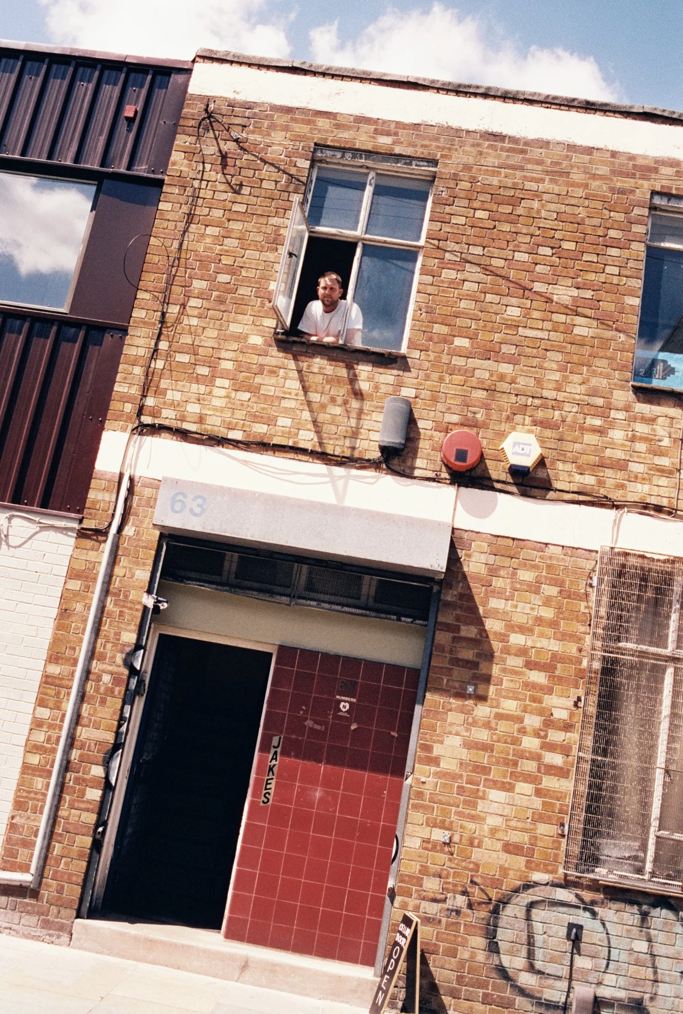 0006554-R1-00-1.jpg