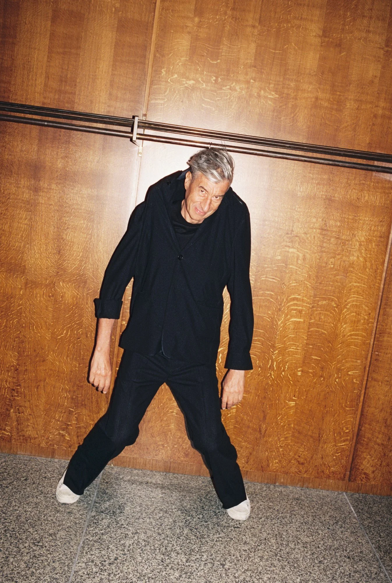 0007197-R1-00-1.jpg