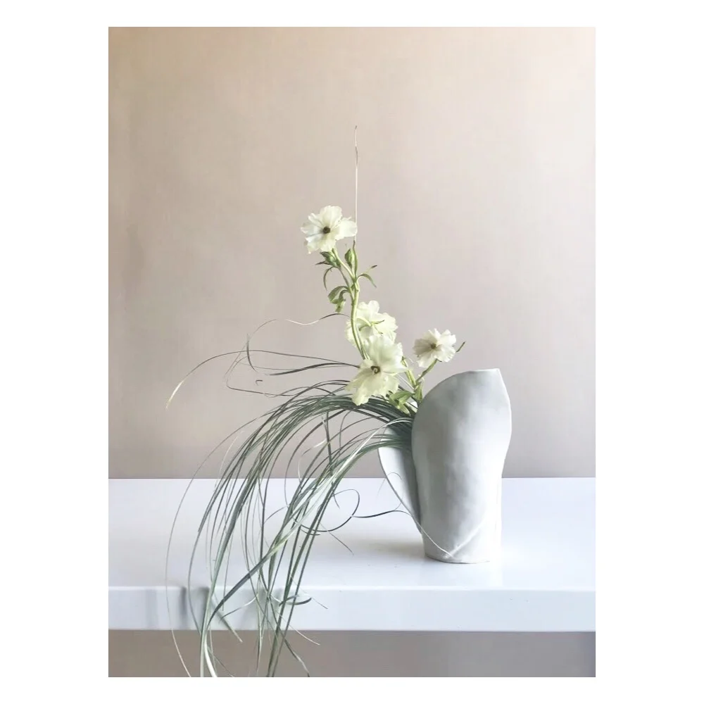 Leaf vase