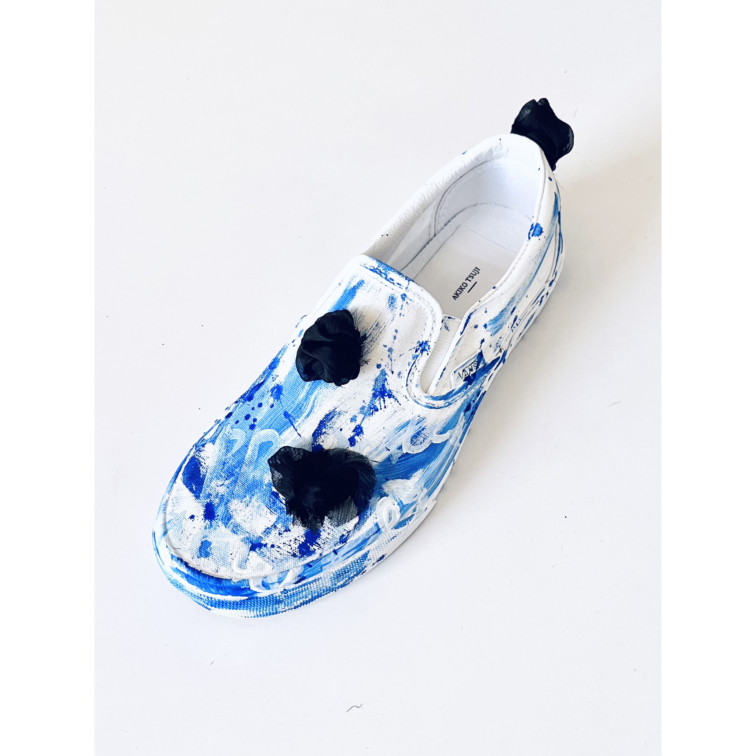 Akiko Tsuji Blue paint shoes Left crp.jpg
