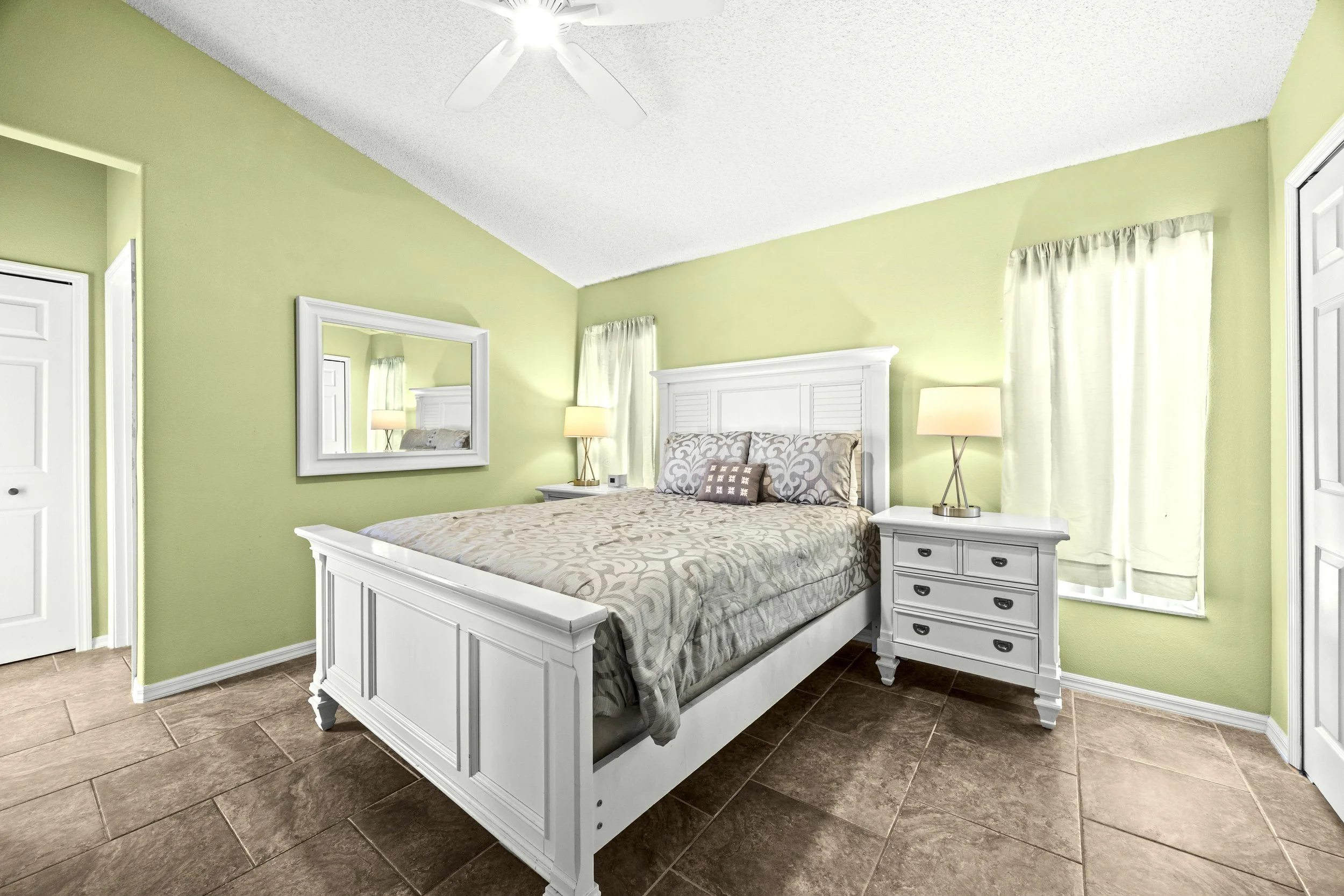 31-063-2709 Autumn Creek Cir-David Allen Productions.jpeg