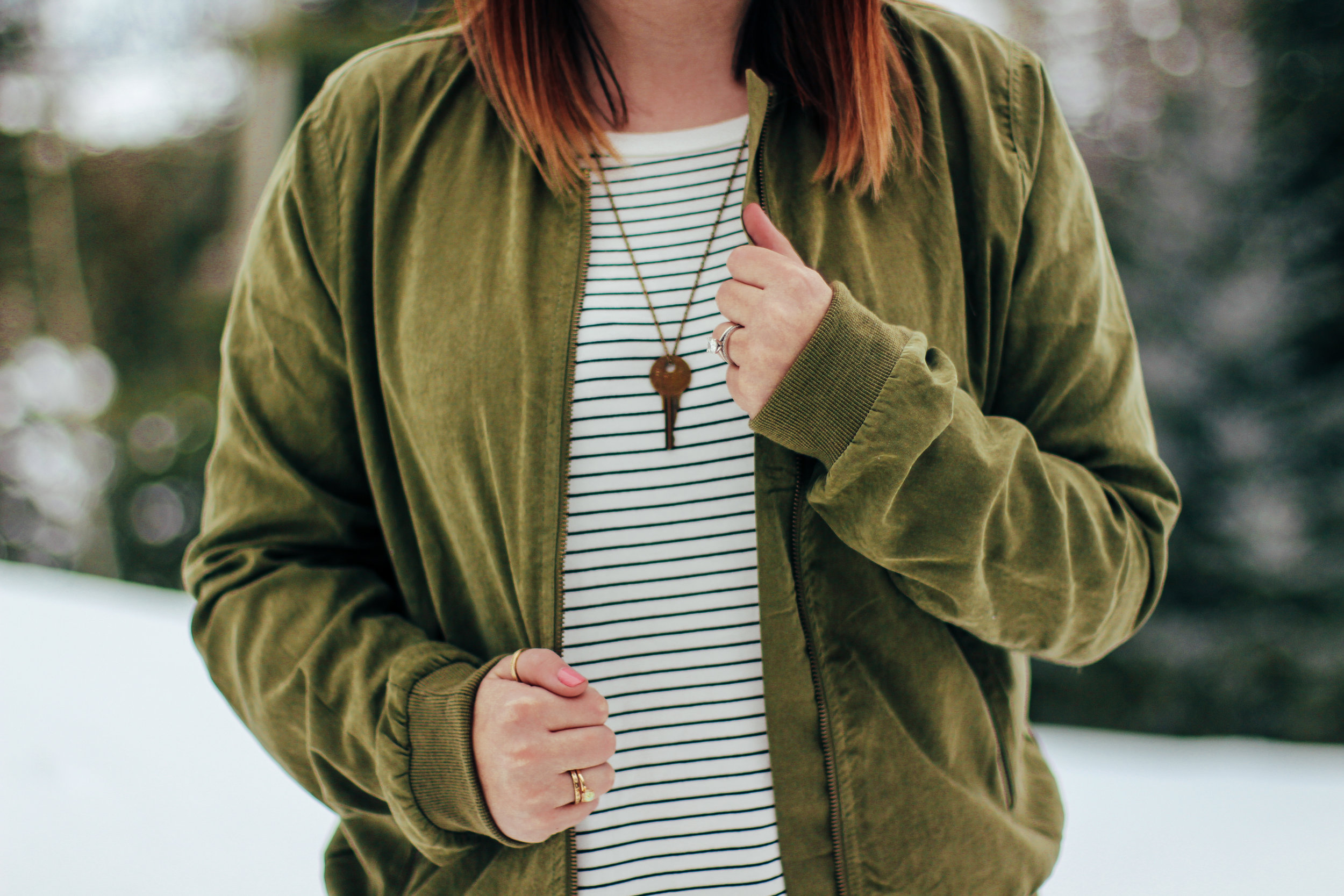 New Fave Striped Tee ft @nordstrom @madewell @thenorthface @piperandscoot @thegivingkeys @altardstate via www.chelceytate.com