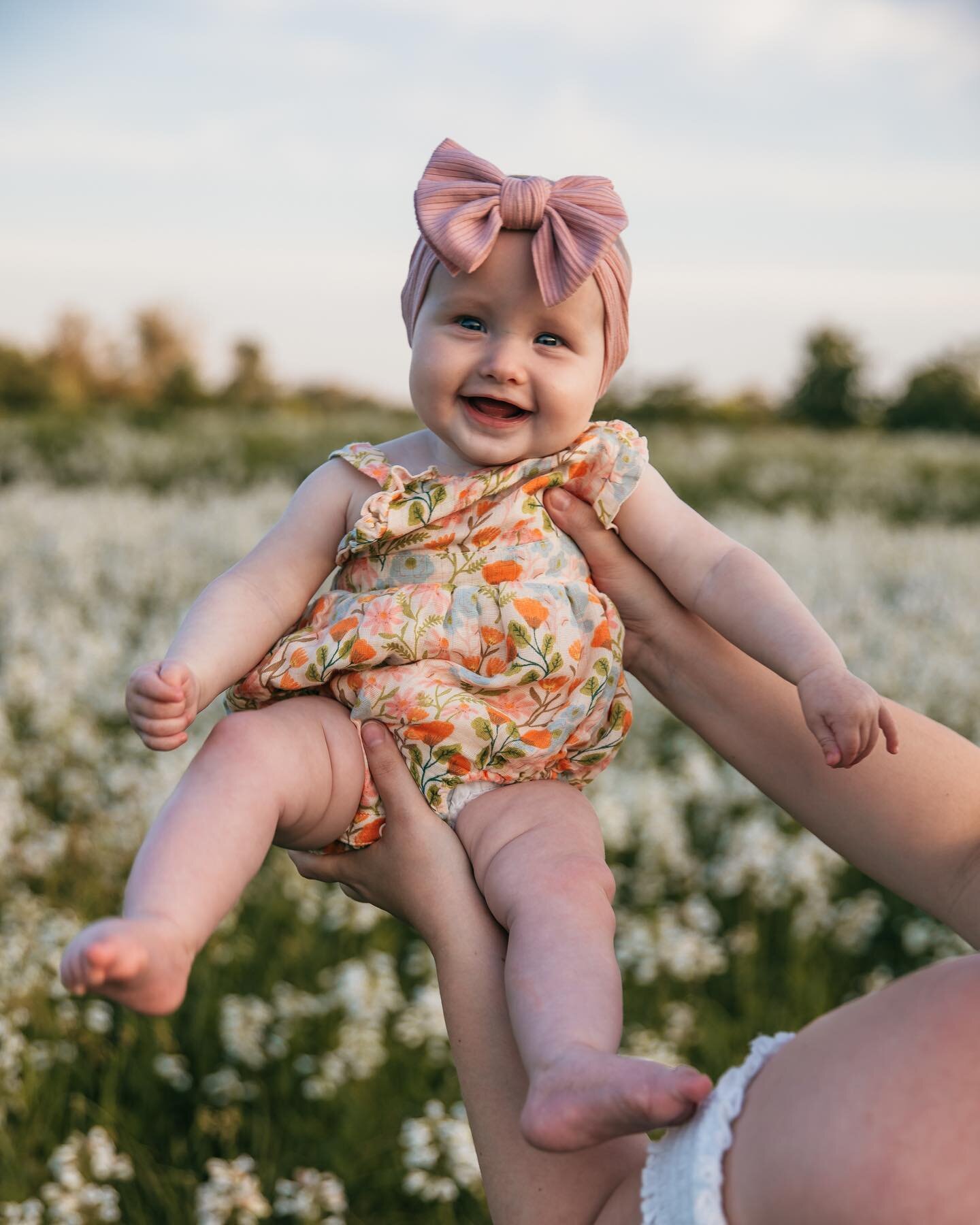 The happiest babe in the world. 💛 Also known as Rylie, Ry, baby bird, bug, birdie, smiley, and most recently &mdash; baby shark. 😅 

We&rsquo;re on day 8 of a nursing strike over here. I totally scared her with my reaction to her unexpectedly bitin