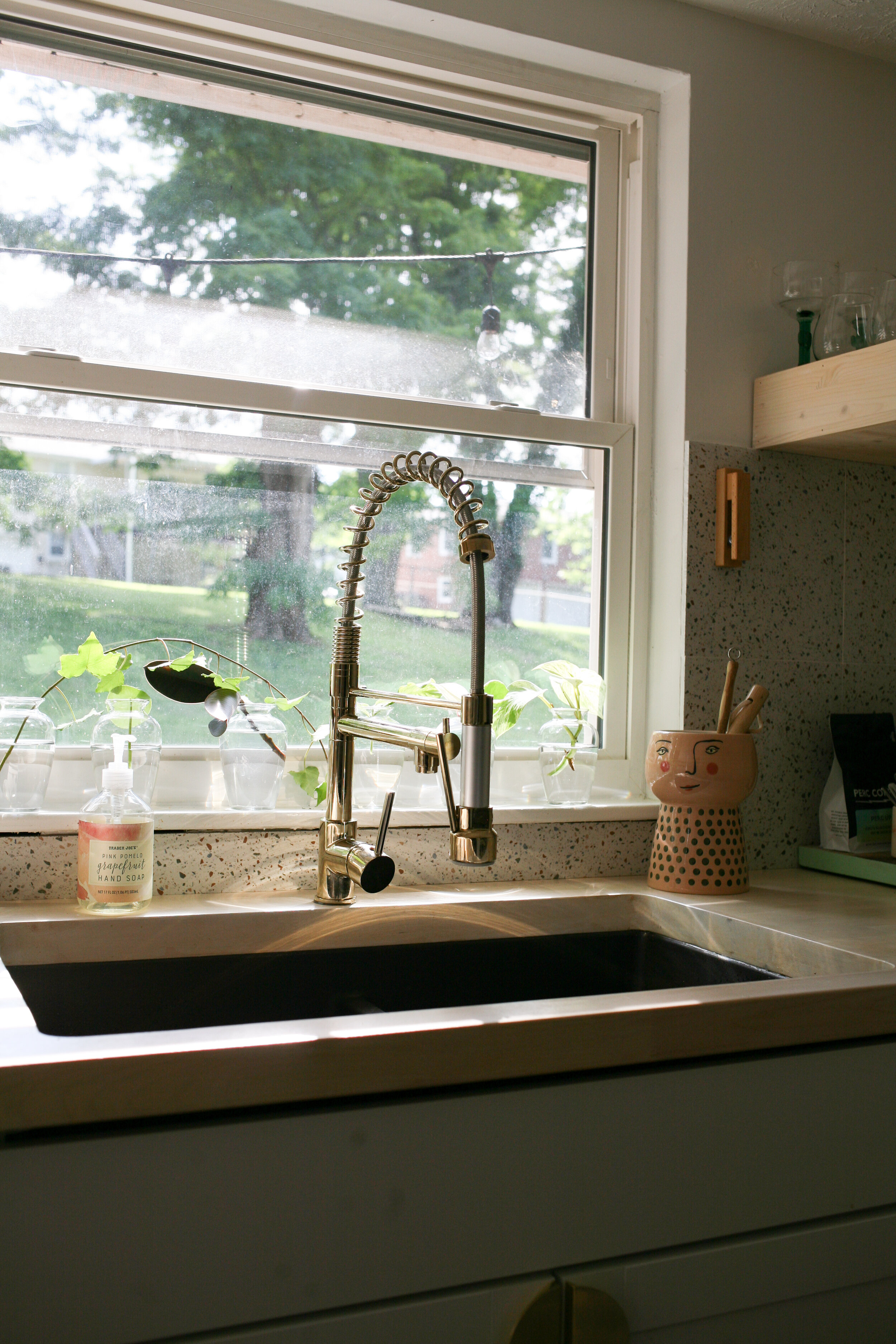 Multicolored Terrazzo Countertops Recall a Well-Traveled Life in This DC  Kitchen Reno