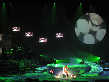 Yolandita - Touring Concert Stage