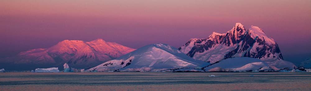 Antarctic Landscape. Photo: Ira Meyer