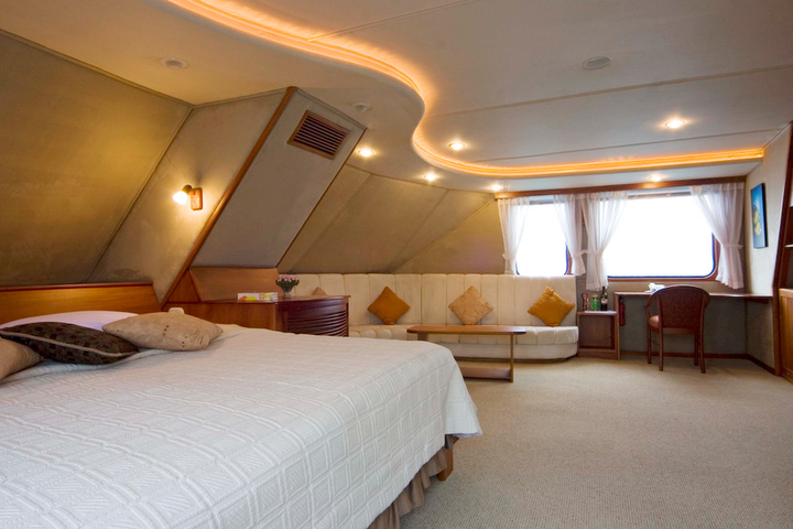 INTEGRITY Owner's Suite: Photo: INCA
