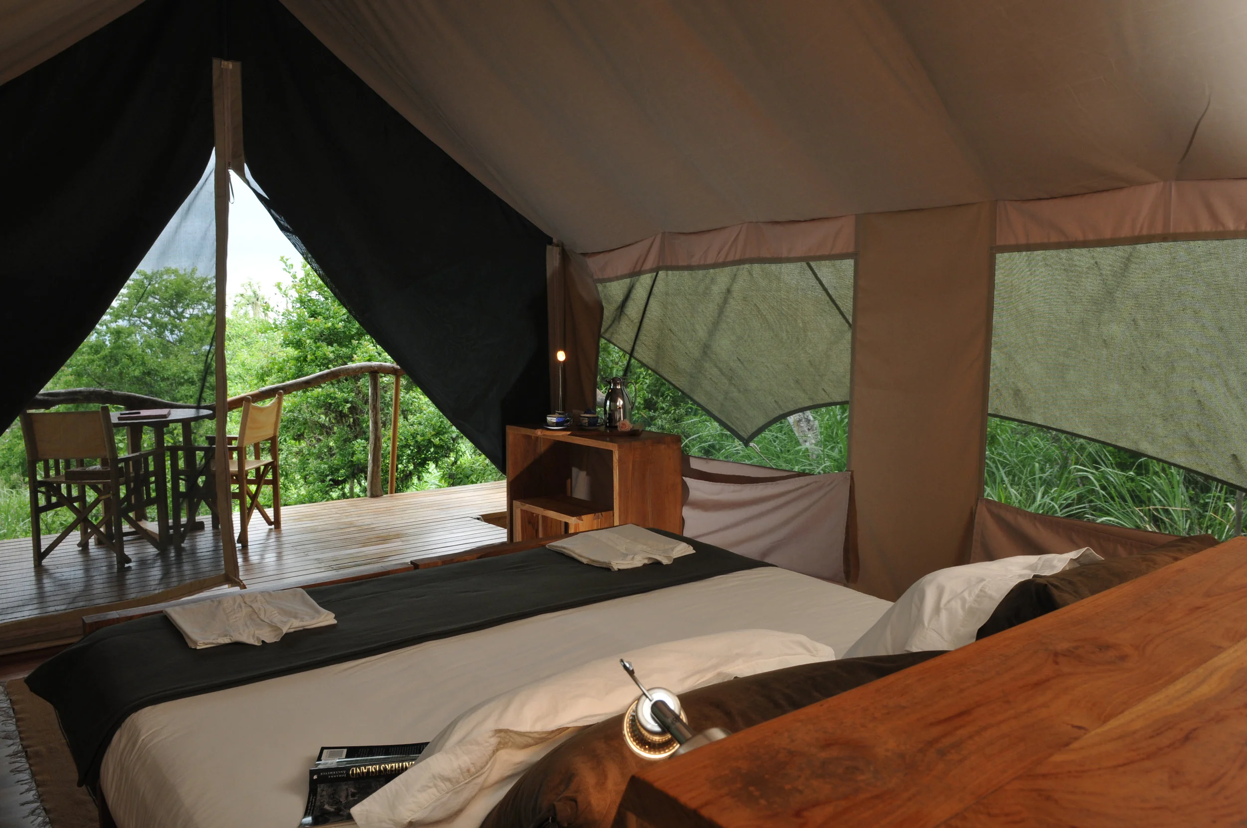 3 tent interiors 6  dsc_4642.jpeg