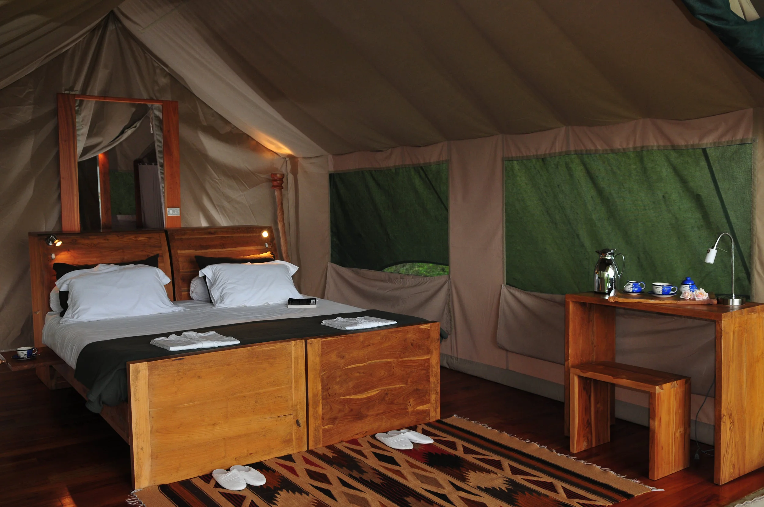 4 tent interiors 8  dsc_4703.jpeg