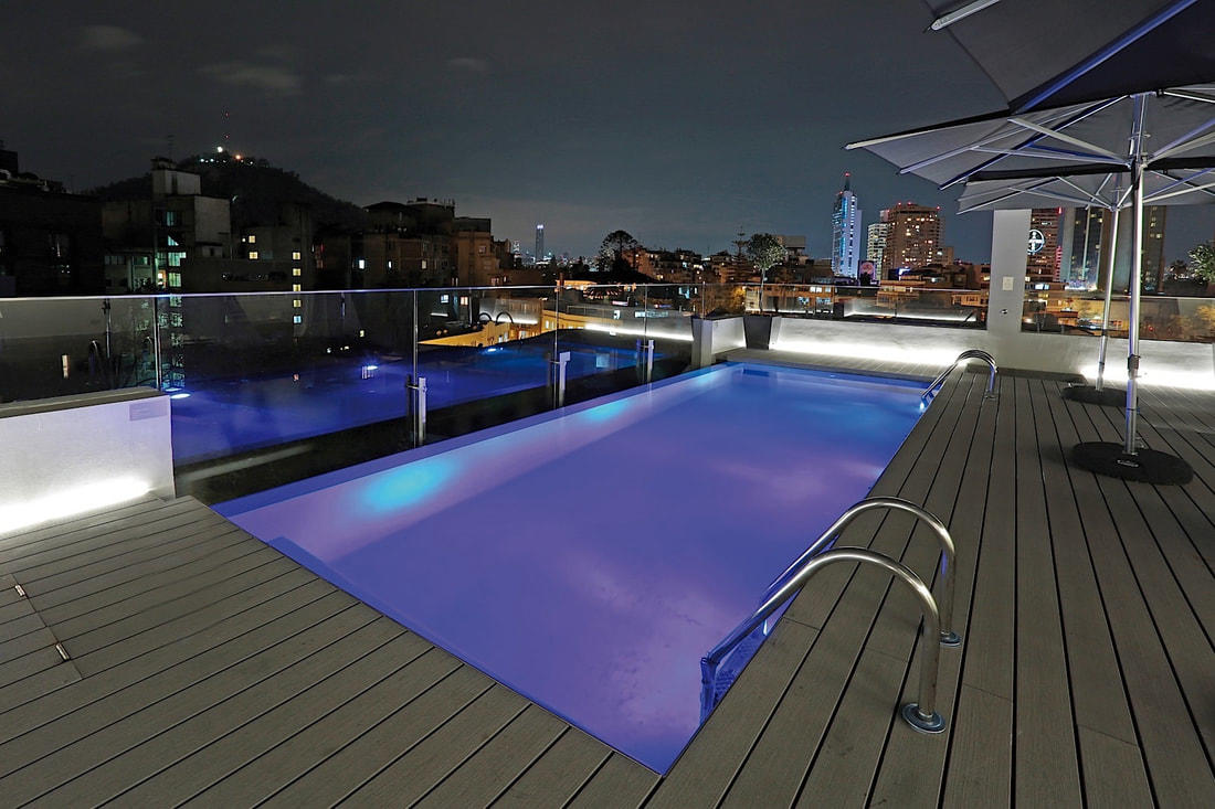 rooftop-pool.jpg