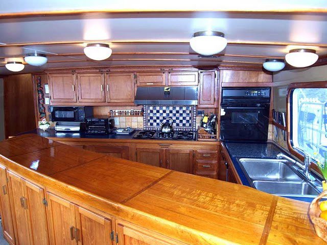 galley2.jpg